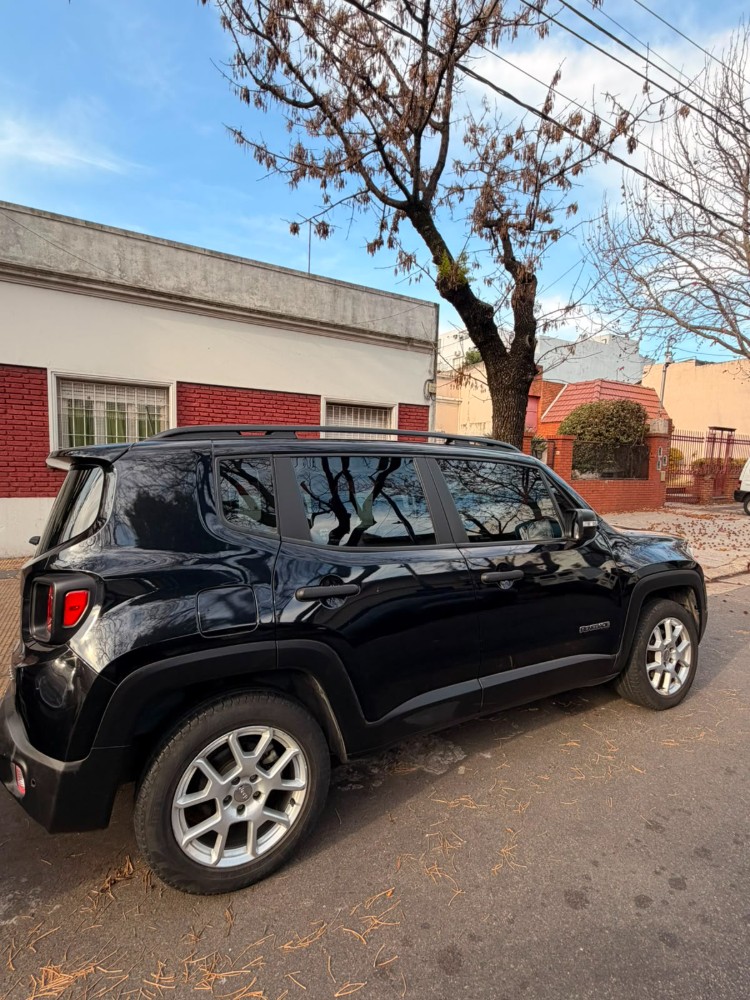 Jeep Renegade Sport — foto 4